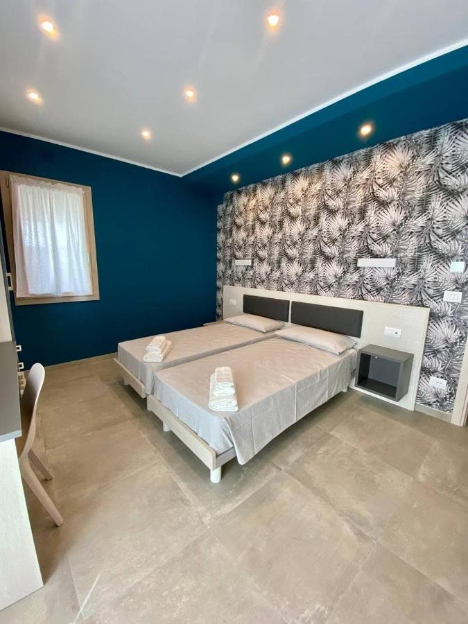 Floridida Rooms & Breakfast Marina dʼMarina dʼAndora Exteriér fotografie