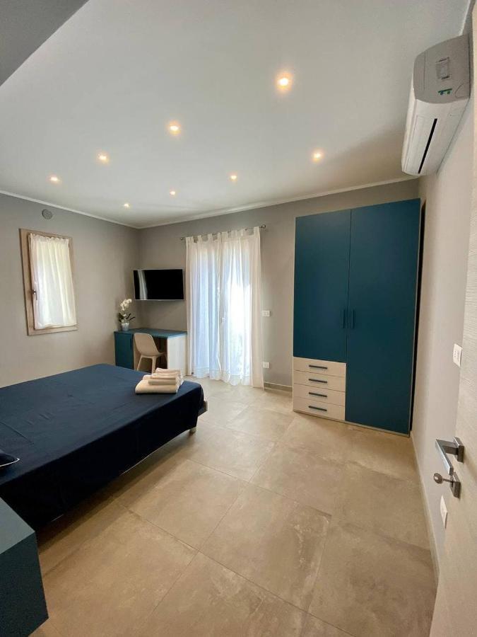 Floridida Rooms & Breakfast Marina dʼMarina dʼAndora Exteriér fotografie